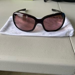 Oakley Women’s Urgency Sunglasses